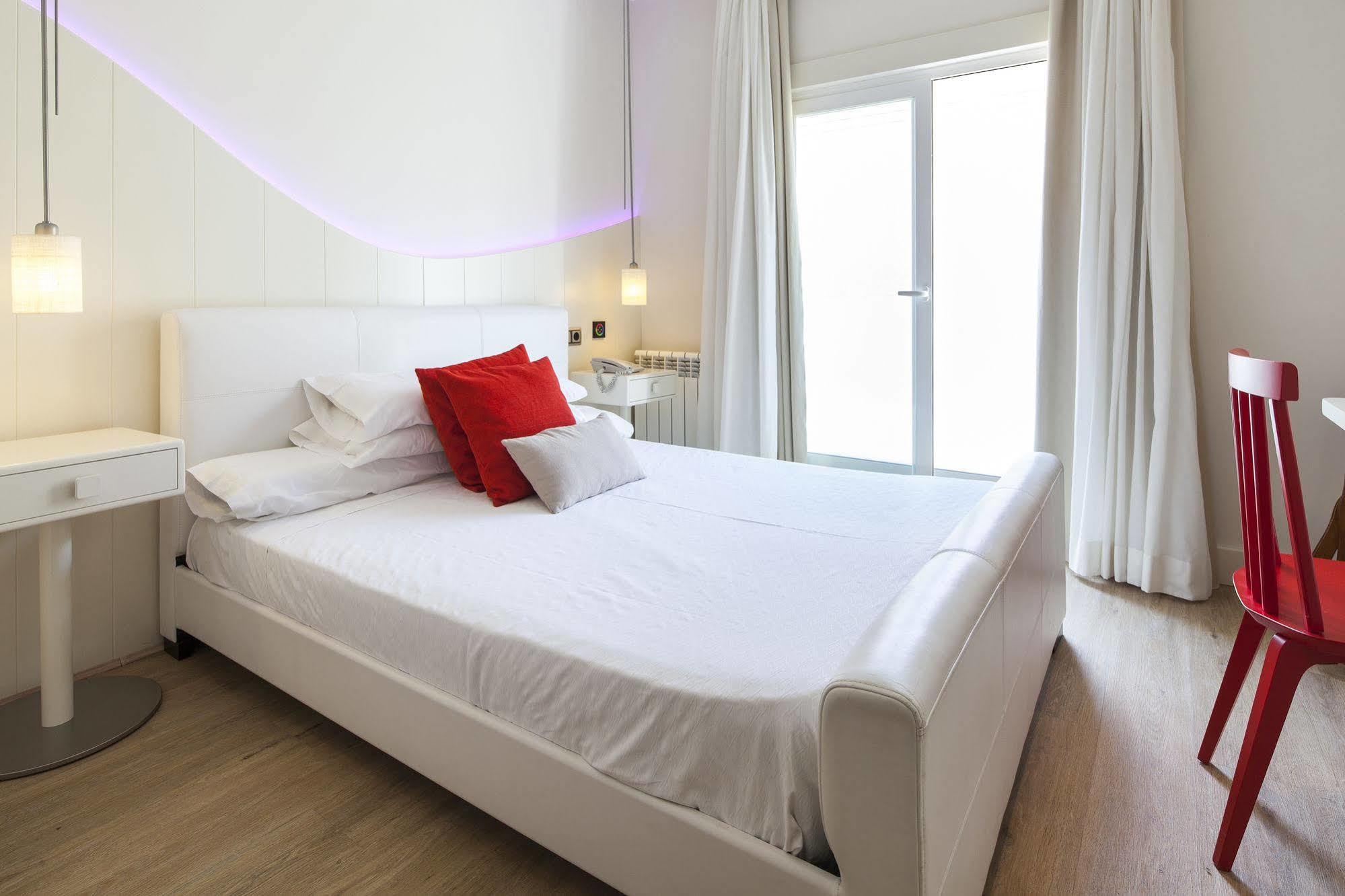 Mikasa Ibiza Boutique Hotel Adults Only Exterior photo