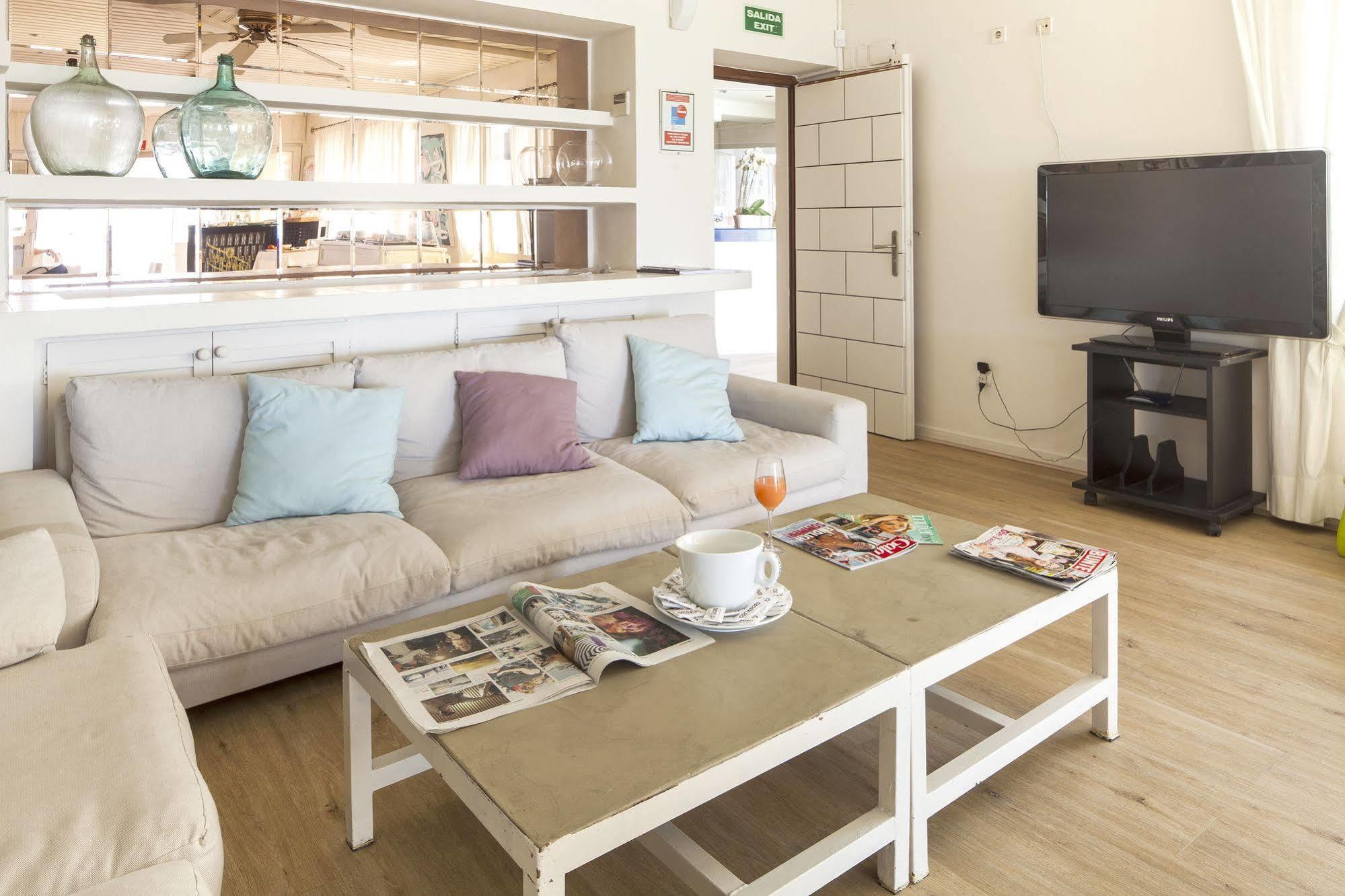 Mikasa Ibiza Boutique Hotel Adults Only Exterior photo
